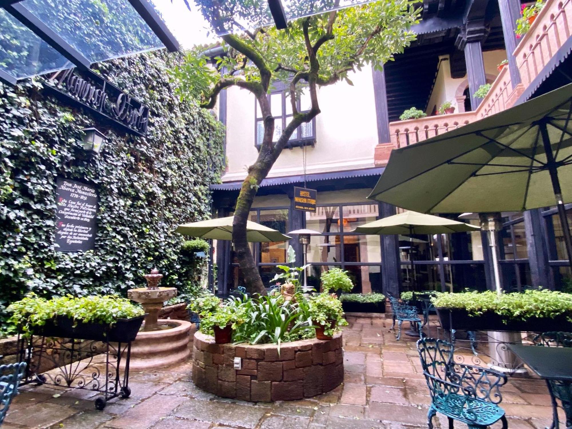 Hotel Mansion Iturbe Pátzcuaro Eksteriør billede