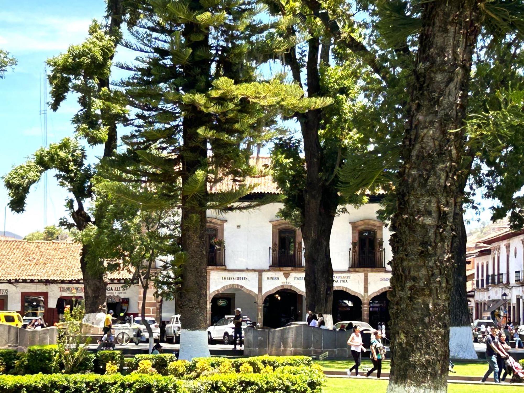 Hotel Mansion Iturbe Pátzcuaro Eksteriør billede