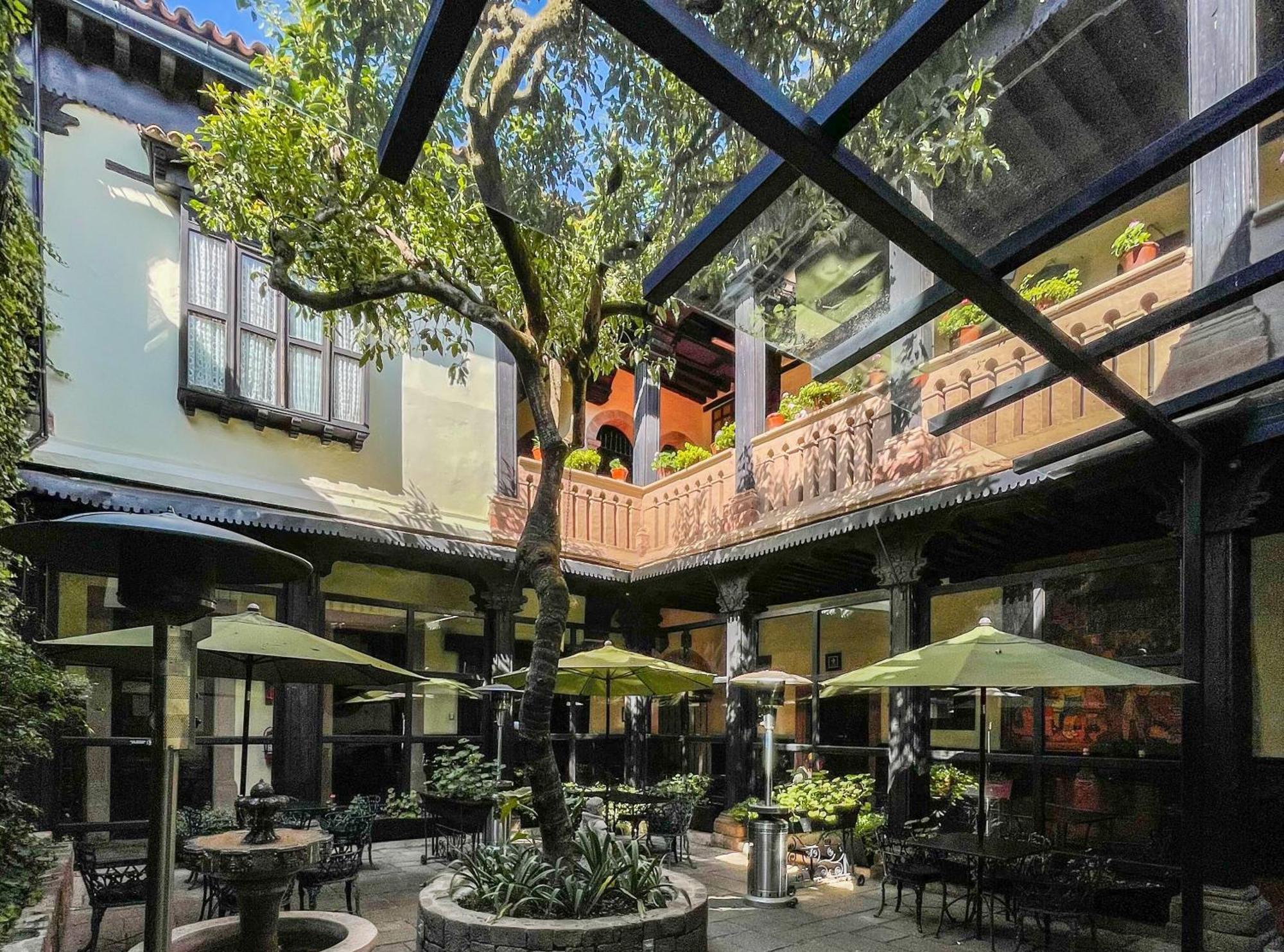 Hotel Mansion Iturbe Pátzcuaro Eksteriør billede