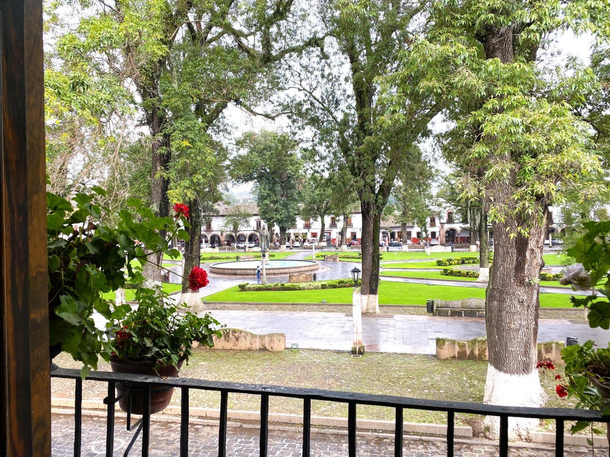 Hotel Mansion Iturbe Pátzcuaro Eksteriør billede